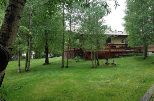 Encampment House | Comfortable Home Away From Home. Sleeps 5-6. Near Premier Outdoor Recreation.