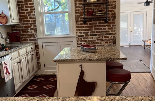 Lindenwood Park House | Comfortable home in lovely Lindenwood Park neighborhood with all the amenities.
