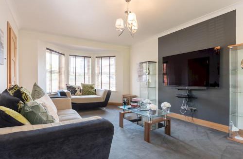 Basildon House | Comfortable home Langdon Hills - Pass the Keys