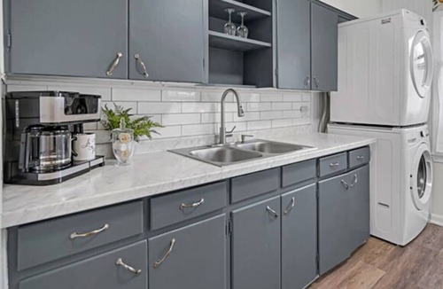 Belton House | Comfortable Home | New Remodel