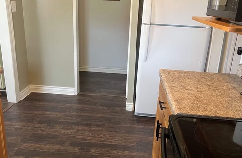 Newton House | Comfortable Home on 5th