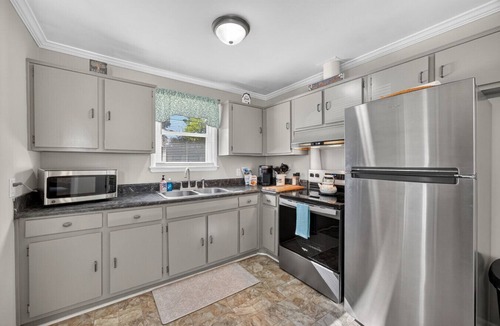 Greensboro House | Comfortable home ready for your Greensboro adventure
