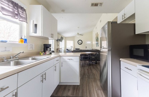 New Braunfels Ski Chalet | Comfortable Home on the Guadalupe!