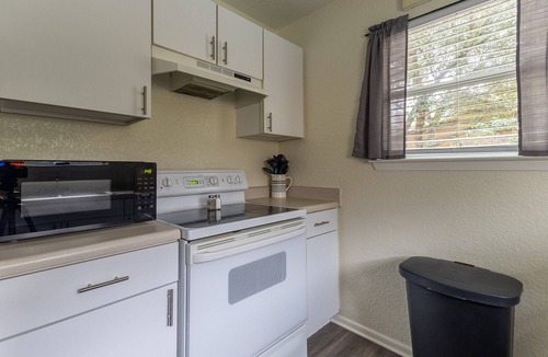 New Braunfels Ski Chalet | Comfortable Home on the Guadalupe!