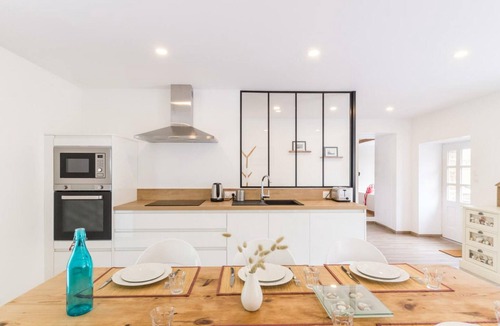 Siouville-Hague Cottage | Comfortable house near beach with parking and pets allowed