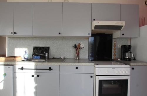 Angoville-sur-Ay Cottage | Comfortable house between sea and countryside