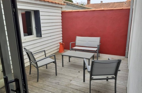L'Epine House | Comfortable house in L'Épine near beaches with free wifi