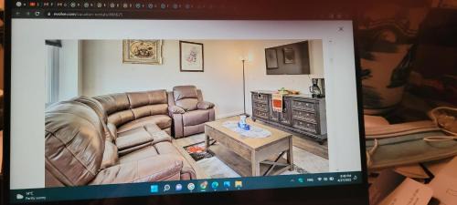 New Carrollton Villa | comfortable house