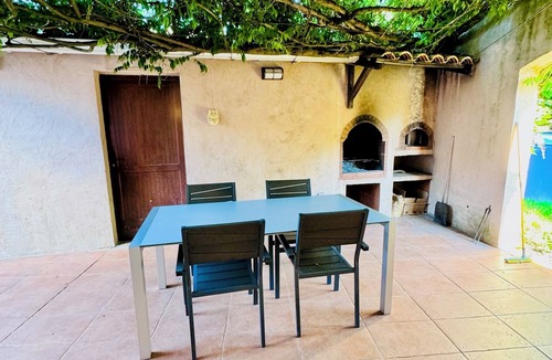 Toulouse North Villa | Comfortable house with Jacuzzi in Toulouse