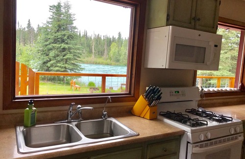 Sterling House | Comfortable Kenai River Cabin