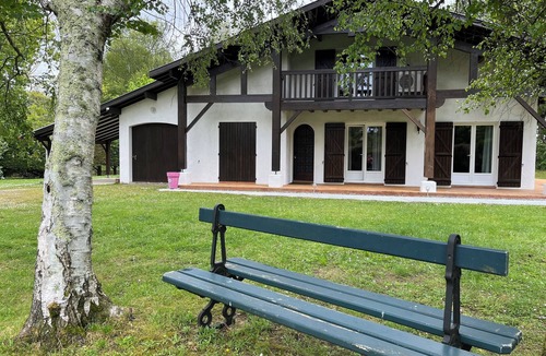 Gastes Villa | Comfortable Landes house near Biscarrosse between lake, ocean and Landes forest.