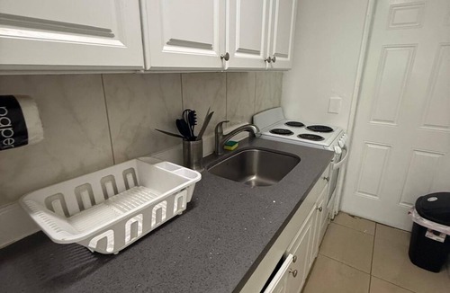 Parkside Apartment | Comfortable Large Studio-J