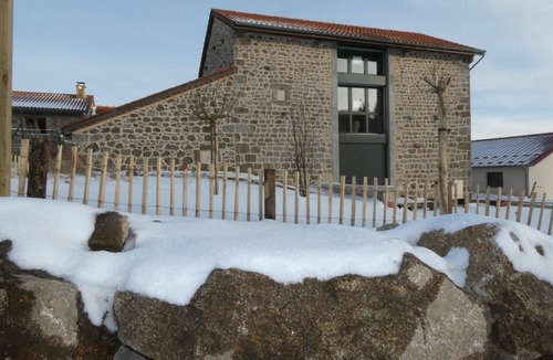 La Versanne Cottage | Comfortable lodging for 10/14 people, pets allowed