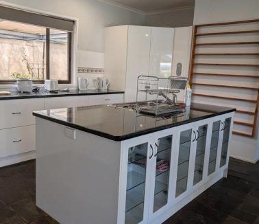 Mildura South House | Comfortable Mildura Guest Room