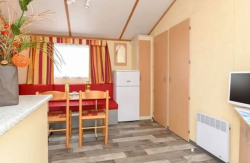 Jard-sur-Mer House | Comfortable Mobile Home with Terrace for 6 ppl.