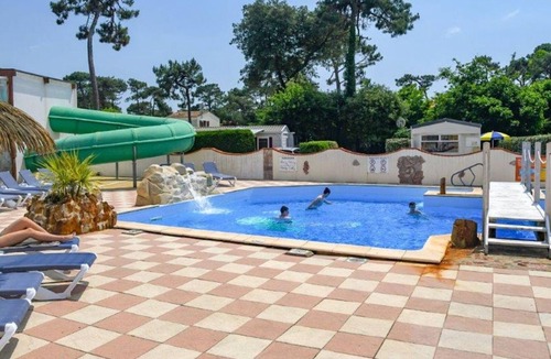 Jard-sur-Mer House | Comfortable Mobile Home with Terrace for 6 ppl.