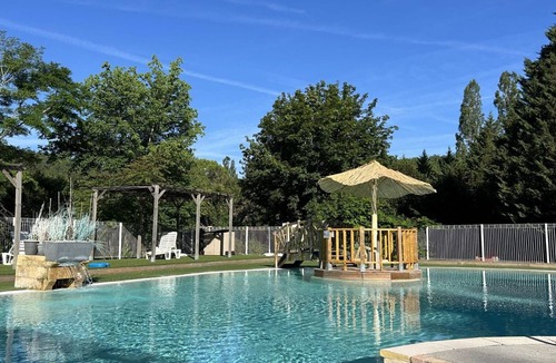 La Cassagne House | Comfortable mobile home with terrace for 6 people