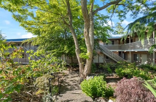 Friday Harbor Condo | Comfortable Modern Condo near Downtown