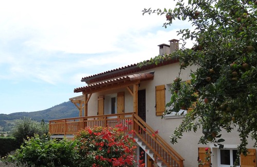 Puivert House | Comfortable, modern gîte in the Pyrenees foothills (sleeps 6)
