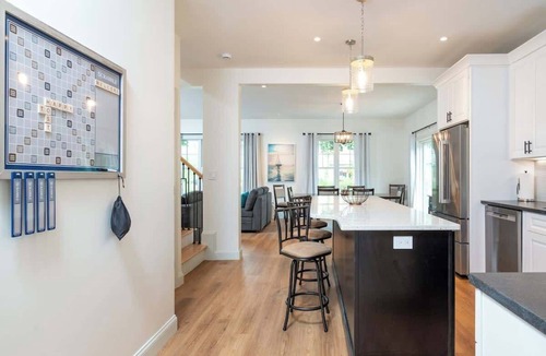 Wakefield Condo | Comfortable New Construction