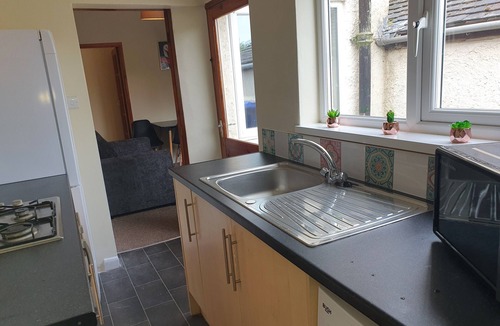 Alsagers Bank House | Comfortable Nice House in Stoke