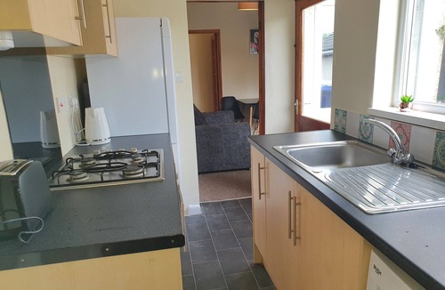 Alsagers Bank House | Comfortable Nice House in Stoke