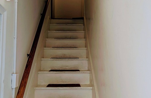 Enola Apartment | Comfortable one-bedroom unit with private parking