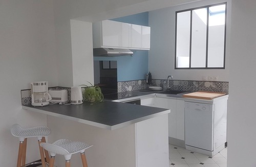 Ploulech House | Comfortable "Penty cozy" house, close to the sea
