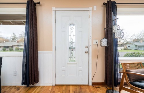 Albany House | Comfortable Pet friendly