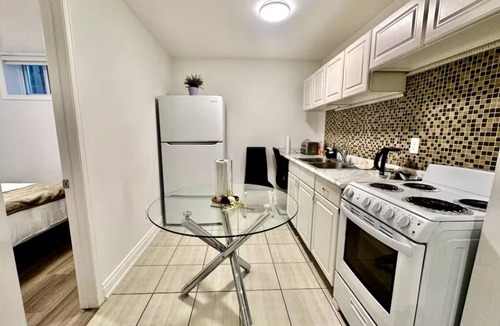 Midtown Toronto House | Comfortable place In An Amazing Location