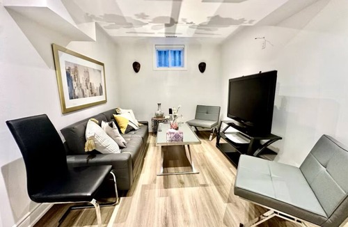 Midtown Toronto House | Comfortable place In An Amazing Location