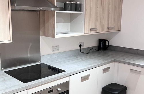 Bordesley Condo | Comfortable Private Room