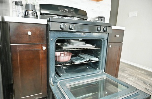 Southside House | Comfortable & Private Homen Perfect for Families & Business Travelers!