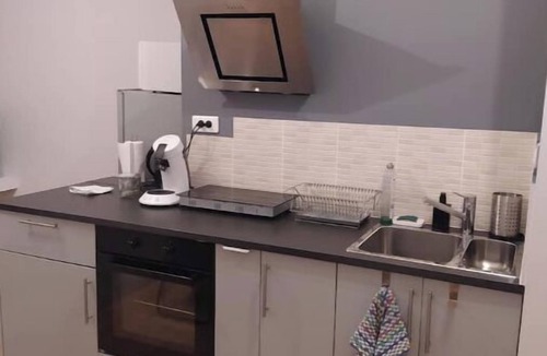 Aiguelèze Apartment | Comfortable, quiet apartment ideally located between Albi and Cordes