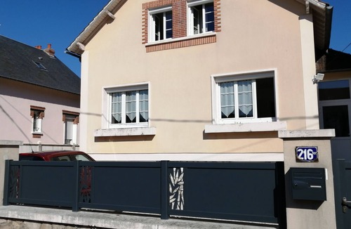 Montargis Bed & Breakfast | Comfortable room