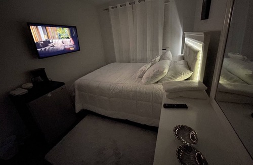 Greenville Apartment | Comfortable Room in Bayonne