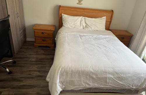 Highland West House | Comfortable room O