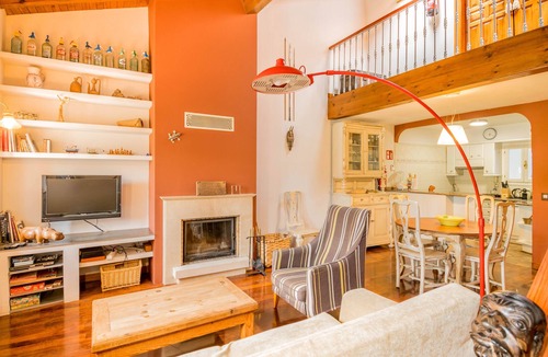 Puente La Reina Apartment | Comfortable rural accommodation for a quiet getaway