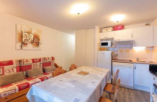 Saint-Lary-Soulan Apartment | Comfortable Stay in Saint-Lary – 3 Apartment, Terrace, Heated Pool, and Direct Cable Car Access