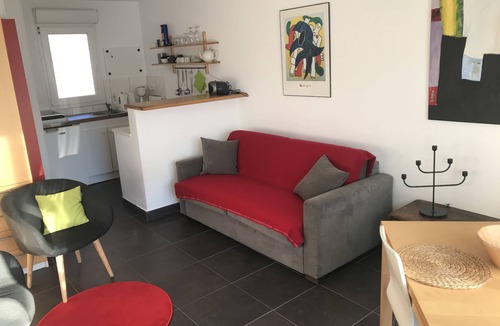 Bleriot-Plage Apartment | Comfortable seaside studio with terrace 200 m from the beach