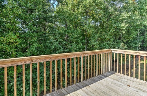 Royal Pines Villa | Comfortable South Asheville Townhome W/Hot Tub