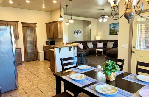 Edmond House | Comfortable South Edmond Home - 4bed 2bath