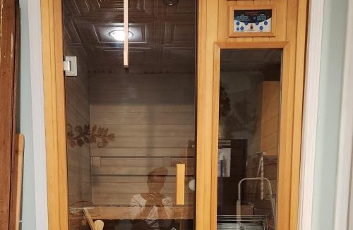 Jefferson Apartment | Comfortable, spacious, 1bdrm basement apartment, sleeps 4