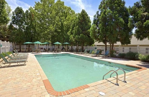 Hoover House | Comfortable/Spacious Home AWAY from home Living