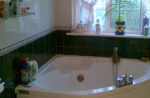 Norbury House | comfortable & spacious room