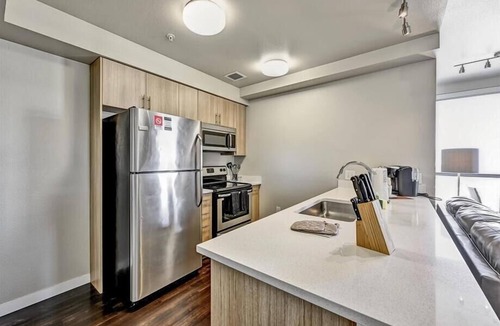 Woodbury Apartment | Comfortable & Spacious 2BR w/Yoga Studio & Gym