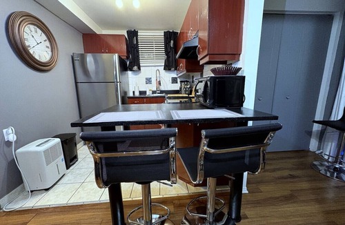 Tetreaultville Apartment | Comfortable stay in Modern 1BR Apartment