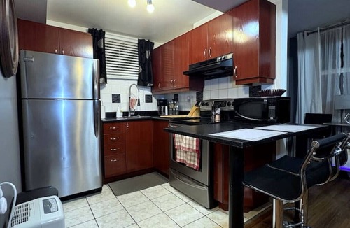 Tetreaultville Apartment | Comfortable stay in Modern 1BR Apartment