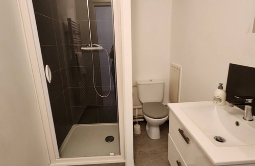 Metz Apartment | Comfortable studio 28m2 Bellecroix district Metz