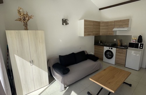 Biguglia Apartment | Comfortable studio 5 min from the beach + pool access